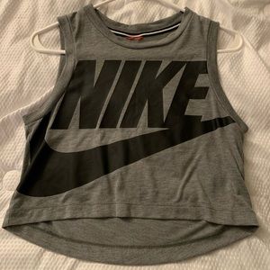 Nike crop